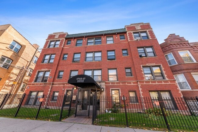 property at 1717 W North Shore Ave