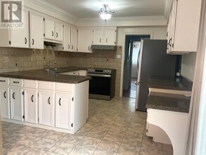 15 Terryhill Crescent in Toronto, ON - Building Photo - Building Photo