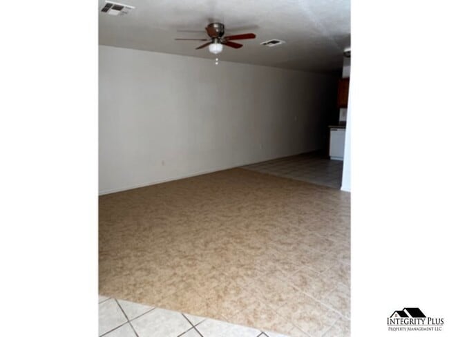 15930 S Shibell Cir in Arizona City, AZ - Building Photo - Building Photo