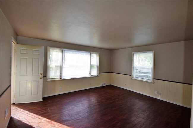 331 N Pine ST in Kimberly, WI - Building Photo - Building Photo