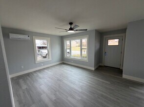 3504 TN-61 in Luttrell, TN - Foto de edificio - Building Photo