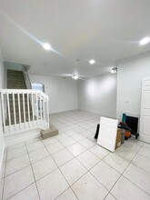 10775 NW 83rd Terrace in Doral, FL - Building Photo - Building Photo