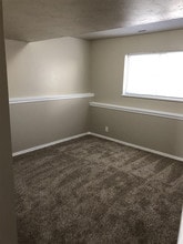 4414 N Chestnut St-Unit -2 in Colorado Springs, CO - Building Photo - Building Photo