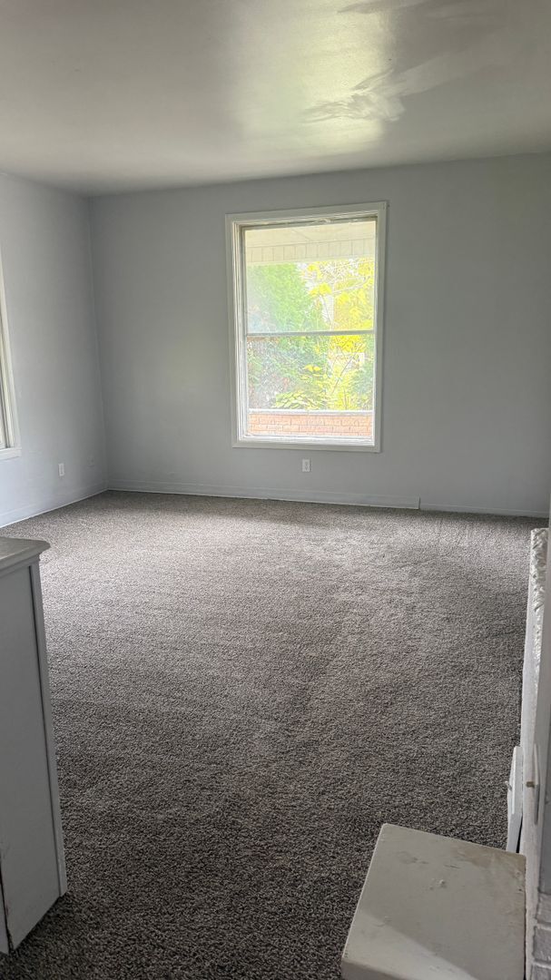 618 E Reynolds St in New Castle, PA - Building Photo - Building Photo