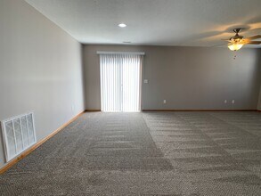 1711 Jo Ann Dr in Raymore, MO - Building Photo - Building Photo
