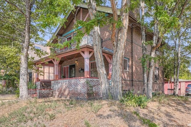 property at 3020 Lowell Blvd