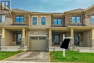 101 Selection Hts in Thorold, ON - Building Photo - Building Photo
