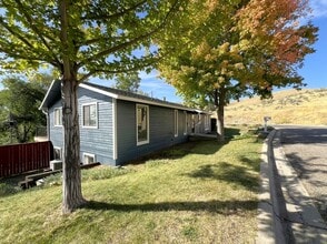 2909 N Hillway Dr in Boise, ID - Foto de edificio - Building Photo