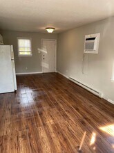 587 Whitlock Rd in Alvaton, KY - Building Photo - Building Photo