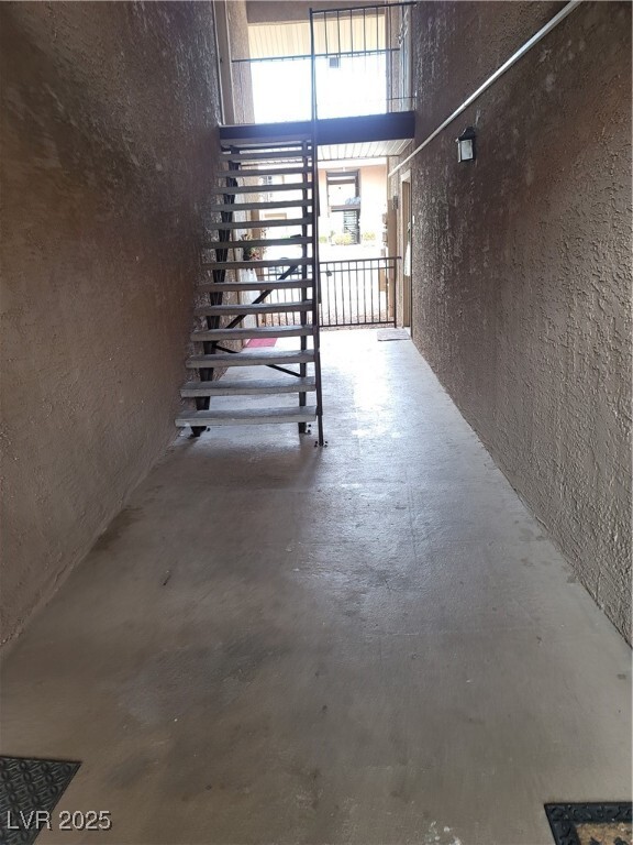 property at 5121 River Glen Dr