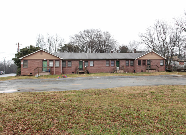 2690 NW Keen St in Kennesaw, GA - Building Photo - Building Photo