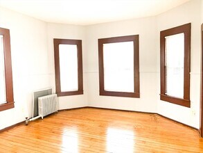 436 Warren Ave in Brockton, MA - Building Photo - Building Photo