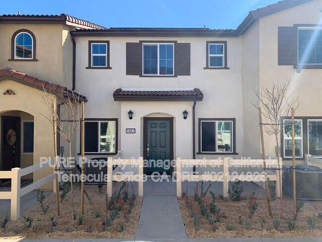 property at 28421 Oriole Way