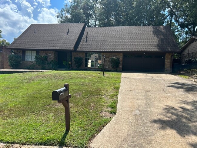 property at 867 Belden Dr
