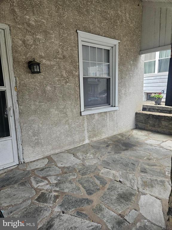 412 Maple St in Jenkintown, PA - Building Photo - Building Photo