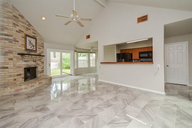 11810 Glenwolde Dr photo'
