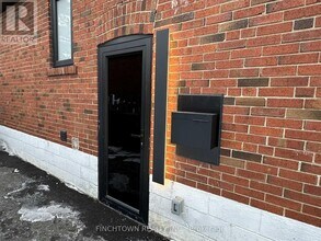 8 Yarn Rd in Toronto, ON - Building Photo - Building Photo