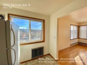 3902 Dayton Ave N in Seattle, WA - Building Photo - Building Photo