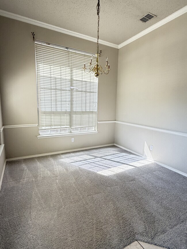 2040 Camelot Dr in Allen, TX - Building Photo - Building Photo