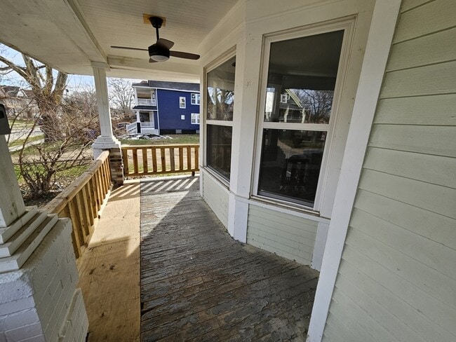 9208 Pierpont Ave in Cleveland, OH - Building Photo - Building Photo