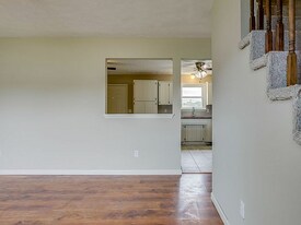 11208 10th St in Princeton, MN - Building Photo