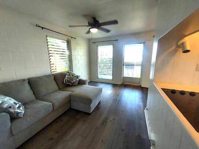 property at 1617 Miller St