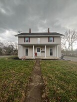 4805 Eastern Ave in Cincinnati, OH - Building Photo