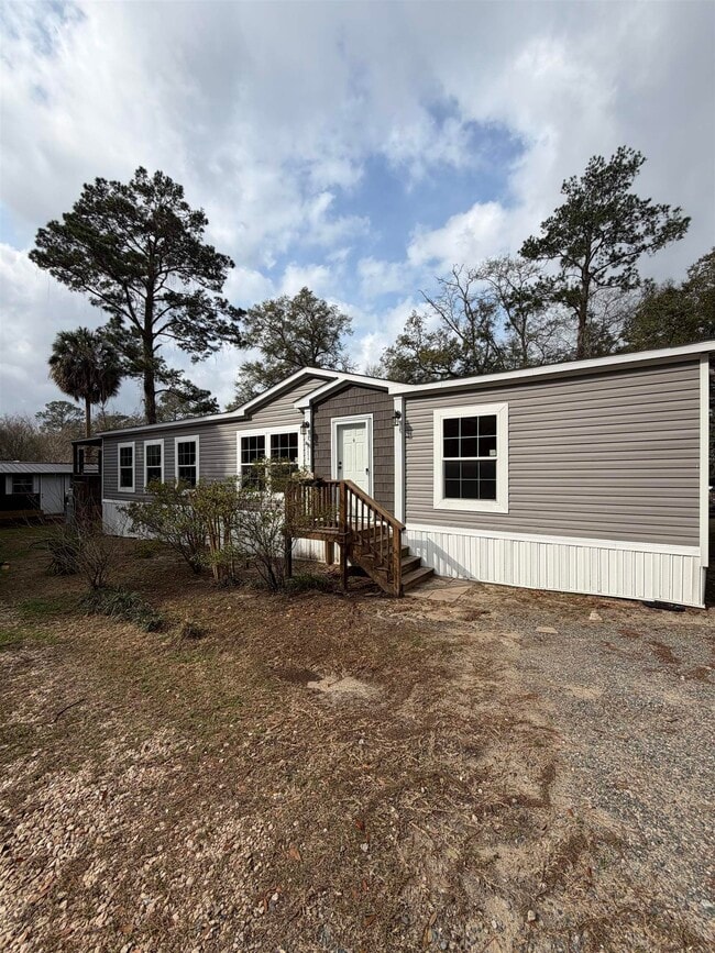 property at 4024 N Monroe St