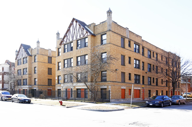 7000 S Sangamon St in Chicago, IL - Building Photo - Building Photo