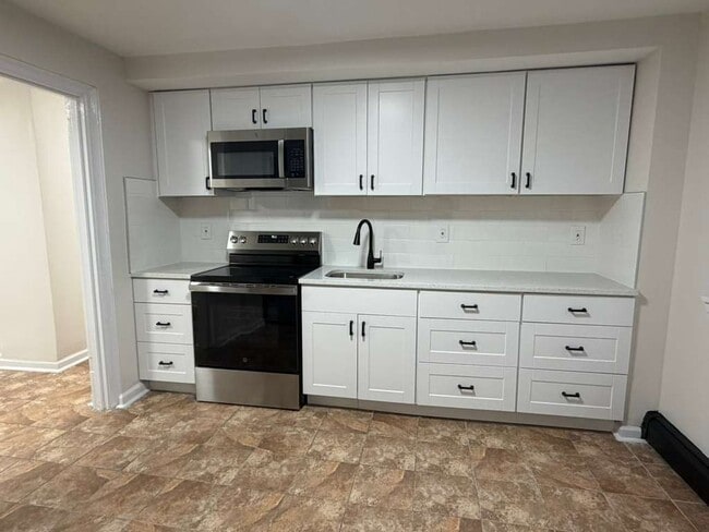 property at 150 S Harrison St