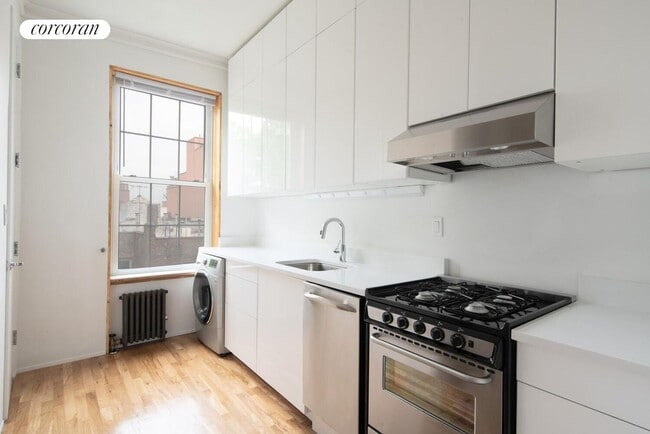 property at 644 Leonard St