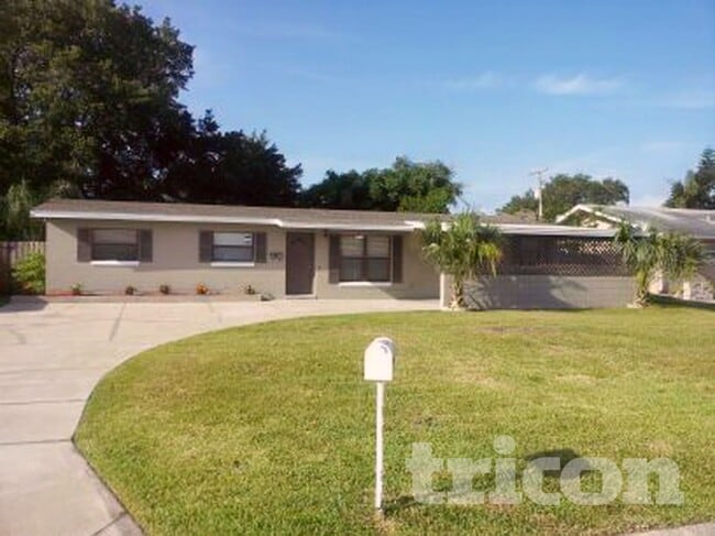 1122 Ibsen Ave in Orlando, FL - Foto de edificio - Building Photo