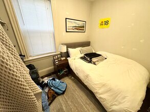 32 Rawson St, Unit 1 in Boston, MA - Building Photo - Building Photo