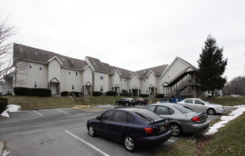 Meetinghouse Apartments & Townhouses in Boothwyn, PA - Building Photo - Building Photo