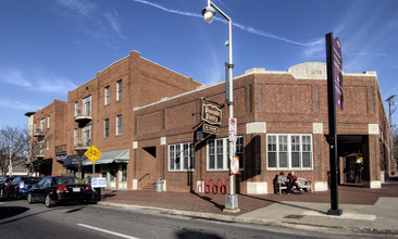 Village Center Apartments in Nashville, TN - Building Photo - Building Photo