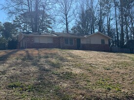 1007 Cone Rd in Forest Park, GA - Building Photo