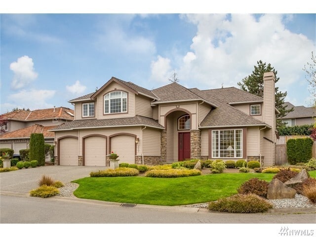property at 2205 275th Ct SE