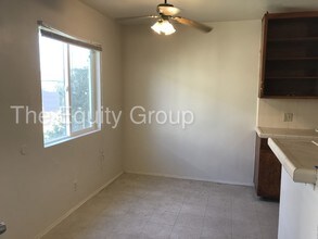 570 S Richmond Ave-Unit -2 in Hanford, CA - Building Photo - Building Photo