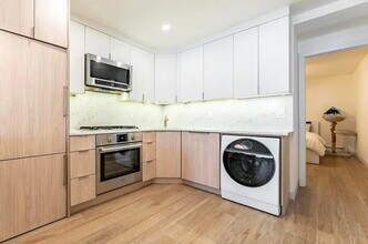 109 Coles St in Jersey City, NJ - Building Photo - Building Photo