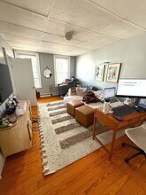 531 E 8th St in Boston, MA - Building Photo - Building Photo