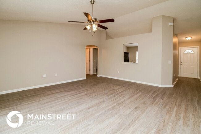 911 Louvre Ct in Kissimmee, FL - Building Photo - Building Photo