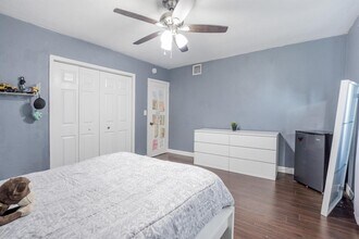 6824 SW 5th St in Pembroke Pines, FL - Building Photo - Building Photo