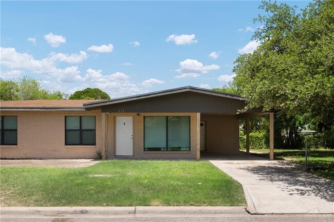 property at 315 N 13th Ave
