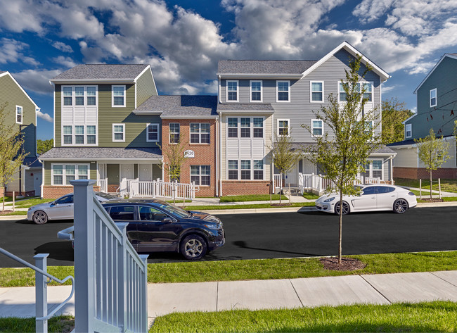 Glenarden Hills in Glenarden, MD - Building Photo - Building Photo