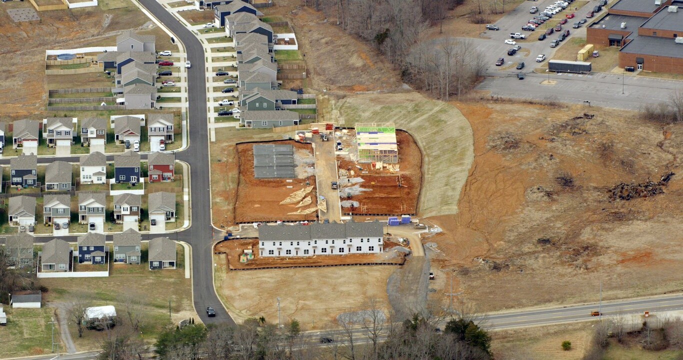 Sycamore Ridge Townhomes in Ashland City, TN - Building Photo