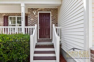 3704 Hinton Grove Pl in Raleigh, NC - Building Photo - Building Photo