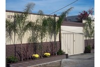 4135-4145 E Olive Ave in Fresno, CA - Foto de edificio - Building Photo