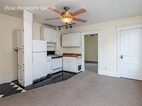 2318 Chickasaw St in Cincinnati, OH - Building Photo - Building Photo