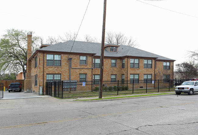 5003 Bryan St in Dallas, TX - Foto de edificio - Building Photo