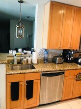 3600 S Glebe Rd, Unit 237 in Arlington, VA - Building Photo - Building Photo